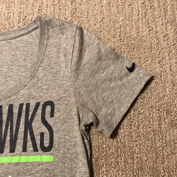 Nike Women’s Seattle Seahawks Just Do It T-Shirt In Heather Grey, Size Small - Picture 6 of 10